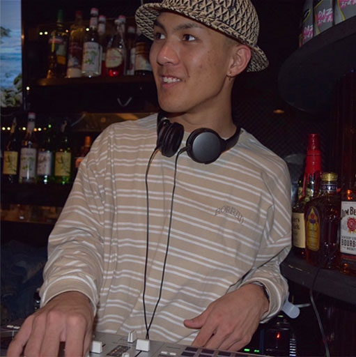 DJ KAZUKI